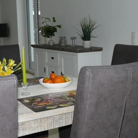 Haus Am Semesterbostad Marienfelde